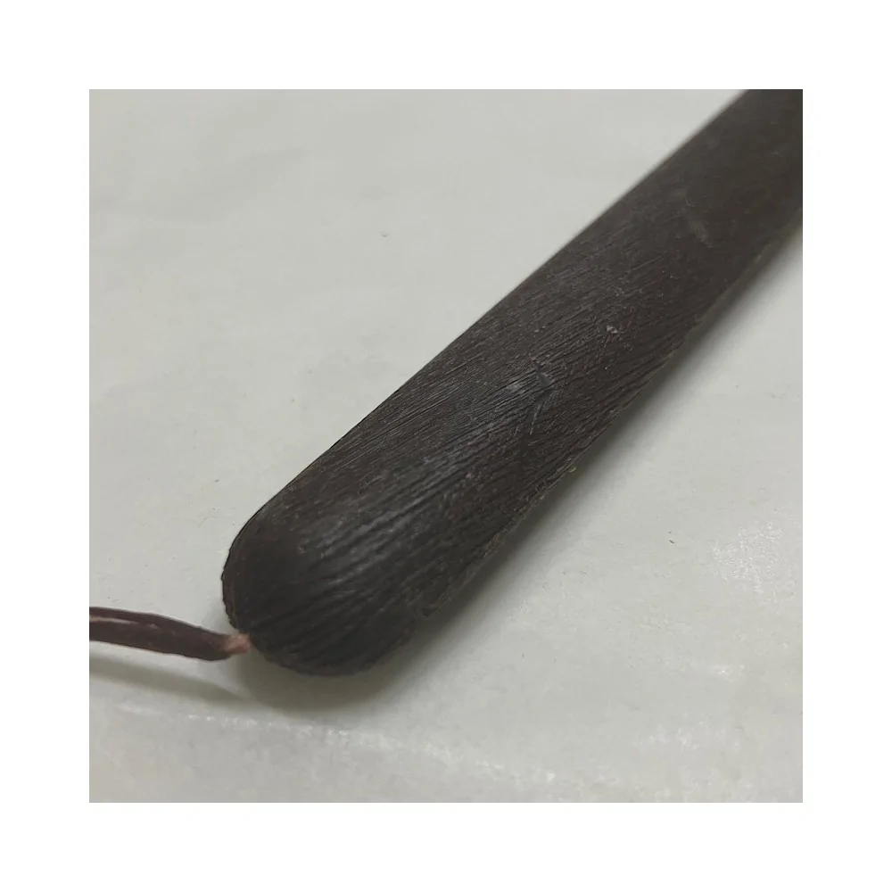 Λαμπάδα Οβάλ Λεπτή Ξυστή Καφέ 33 εκ.