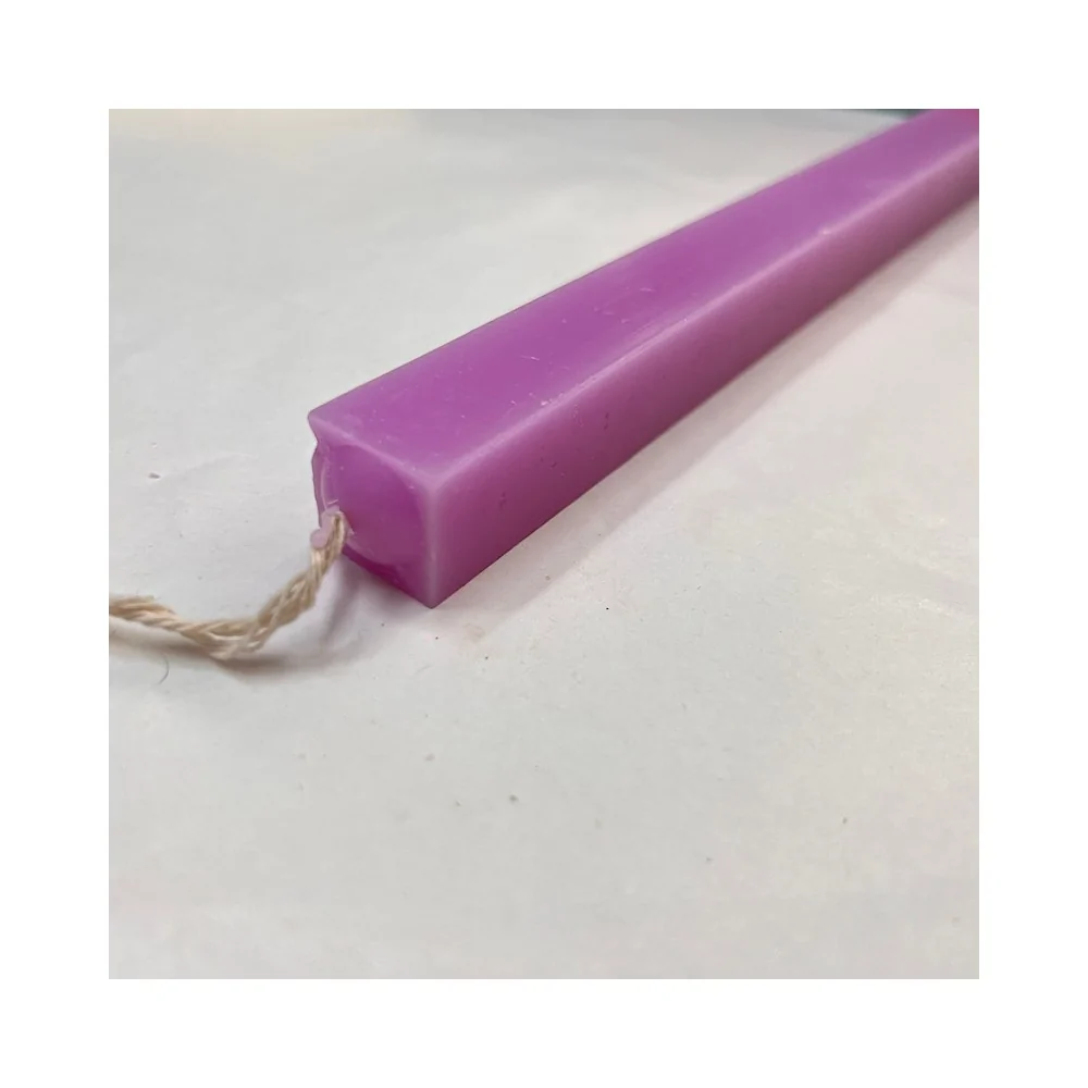 Λαμπάδα Τετράγωνη Λεία Λιλά 30 εκ